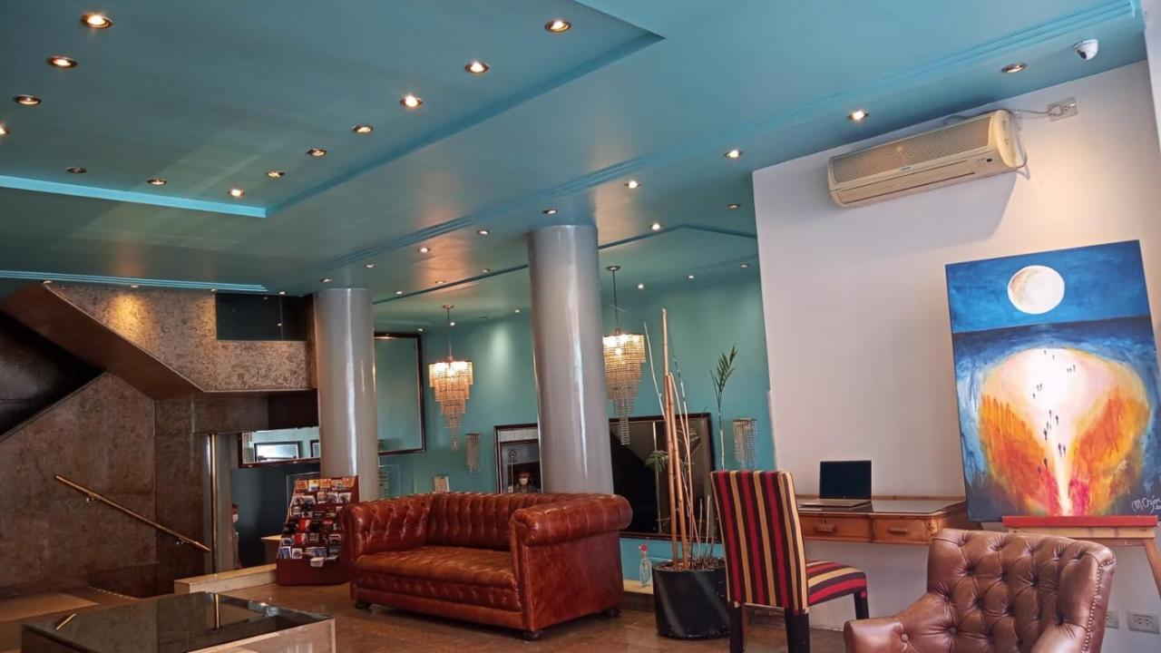 Hotel Tres Sargentos Buenos Aires Eksteriør billede