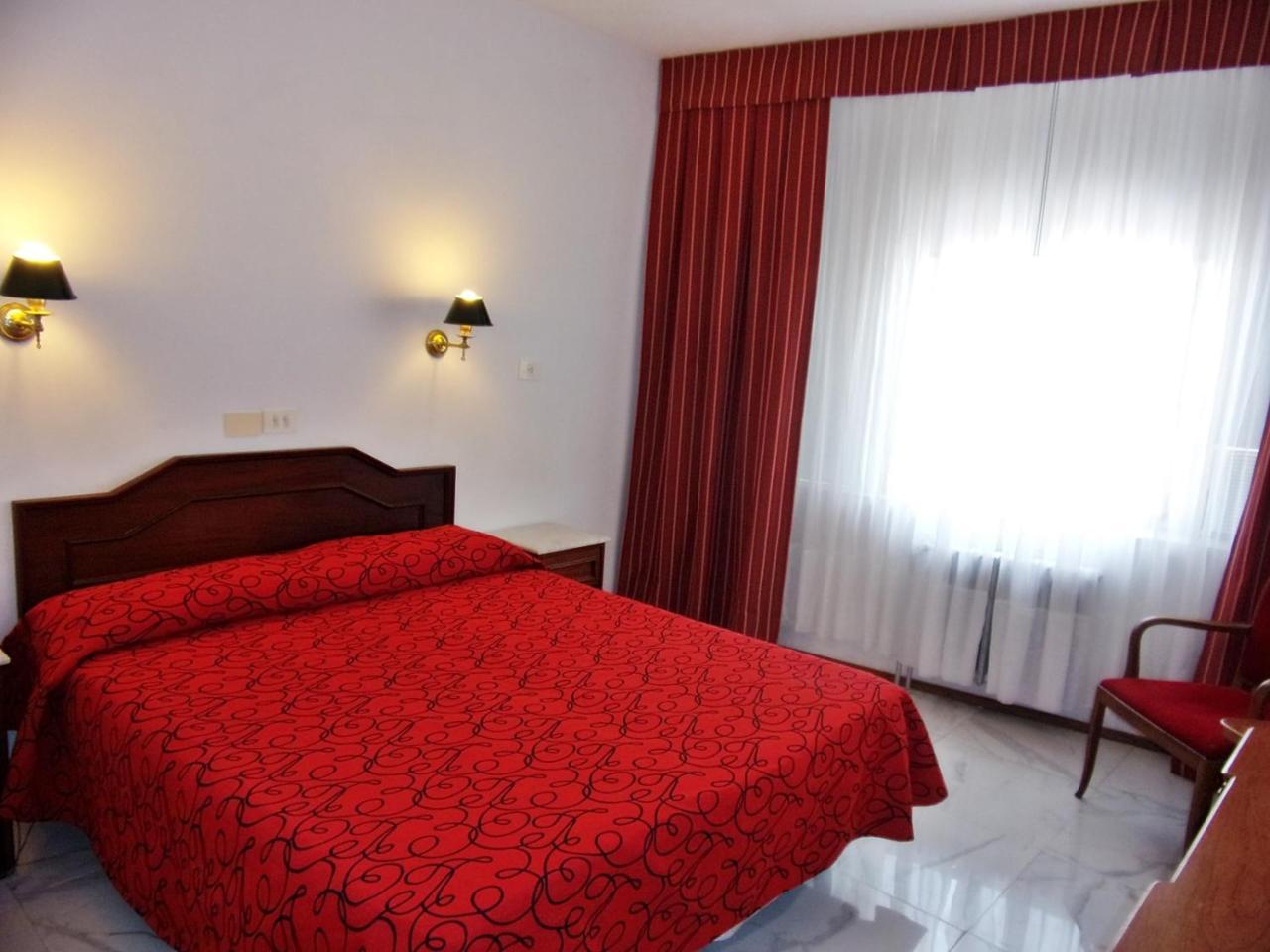 Hotel Tres Sargentos Buenos Aires Eksteriør billede